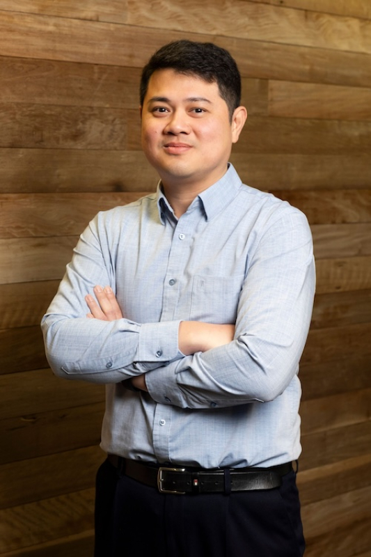 Website Team Photos - Brian La Senior Operations Officer Ledge Finance