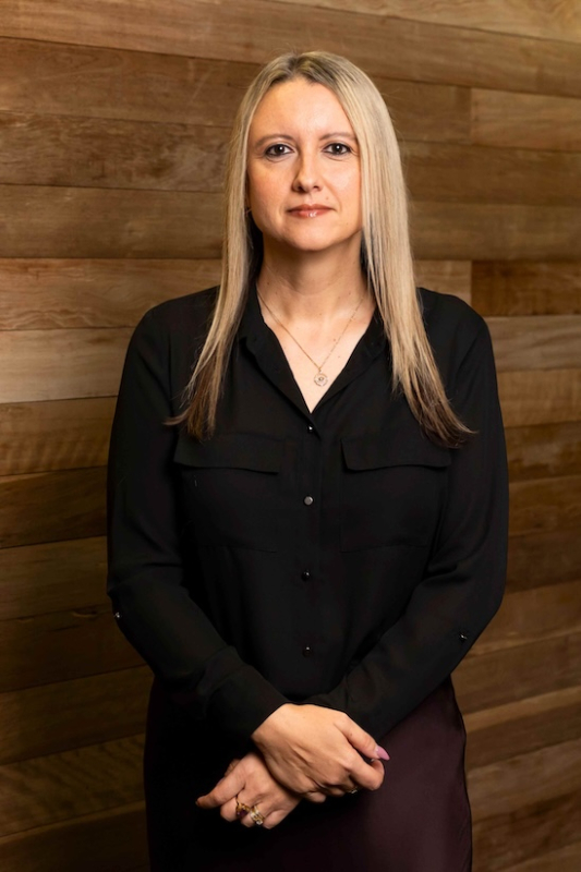 Website Team Photos - Kerry Duncan Finance Executive Ledge Finance